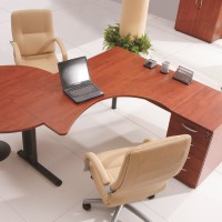 Aranżacja biurka na stopach BS015